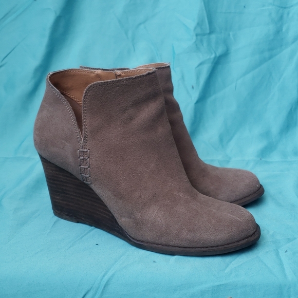 Lucky Brand Shoes - Lucky brand wedges brown size 8🌺